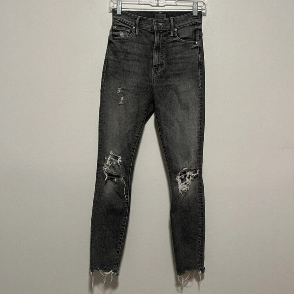 Mother The Swooner Ankle Chew Distressed Jeans in Gray Scene of the Crime 25 - Picture 3 of 11